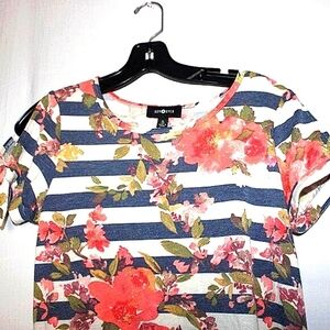 Amy Byer XL/16 Floral Stripe T-Shirt Dress | Casual Stretch Knit